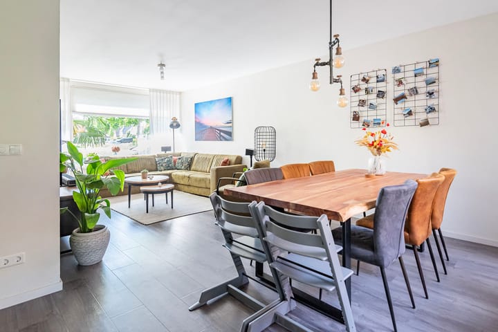 Foto 2 van Meeuwenstraat 10