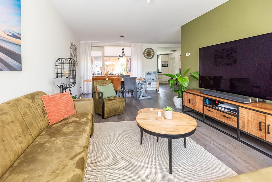 Foto 13 van Meeuwenstraat 10