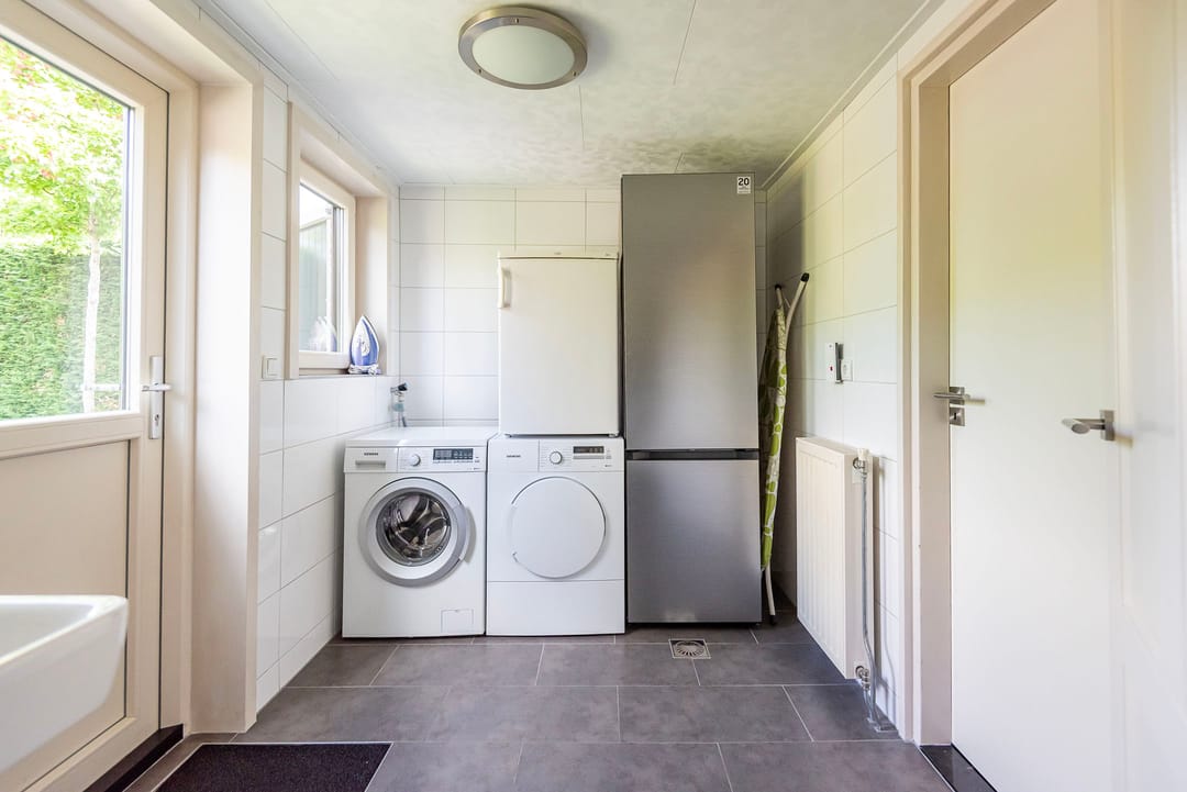 Foto 17 van Meeuwenstraat 10