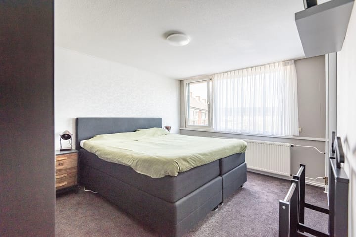 Foto 23 van Meeuwenstraat 10