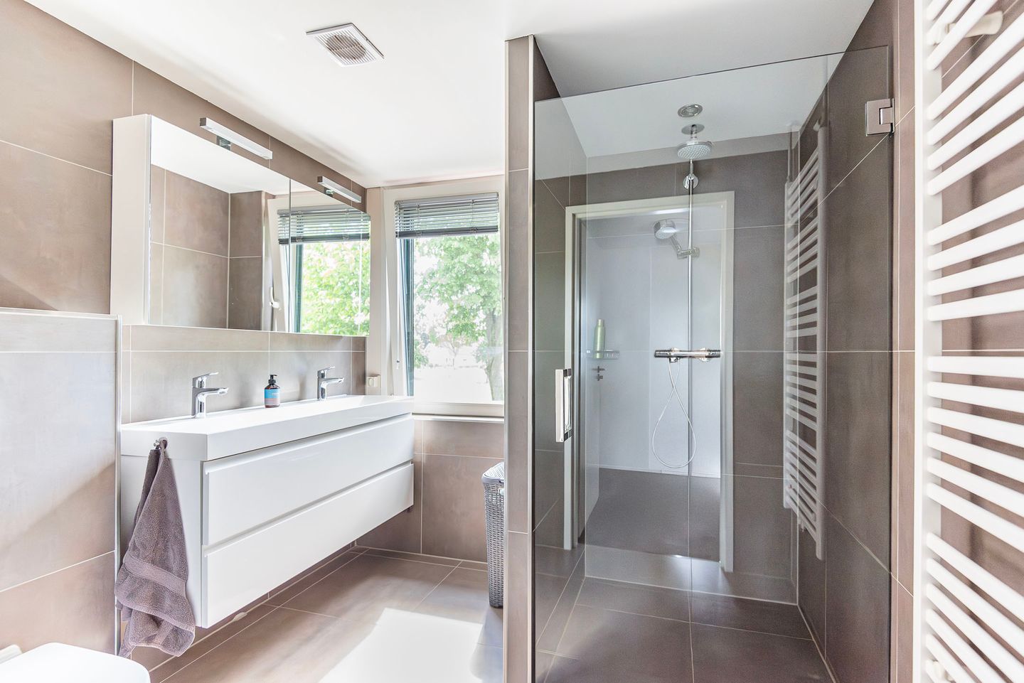 Foto 29 van Meeuwenstraat 10