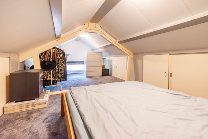 Foto 35 van Meeuwenstraat 10