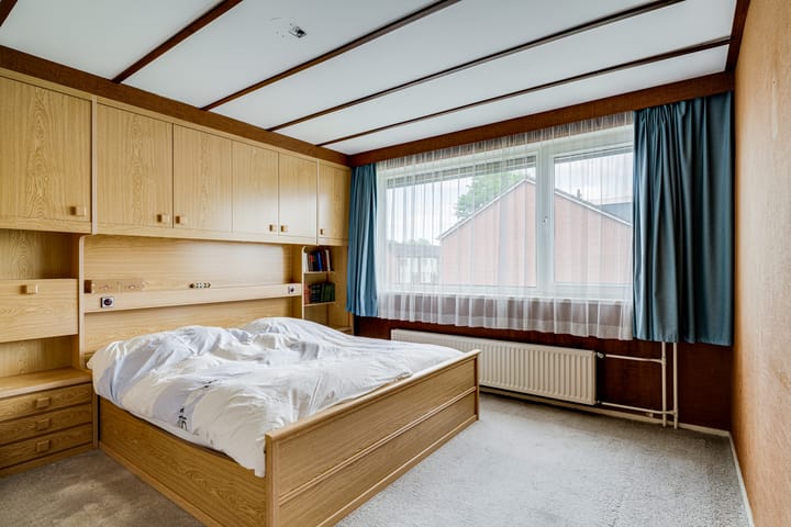 Foto 3 van Brahmsstraat 6