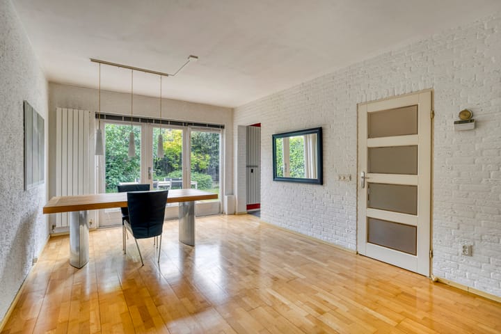 Foto 11 van Hageheldlaan 74