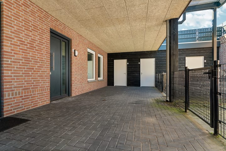 Photo 5 of Molenstraat 4-D