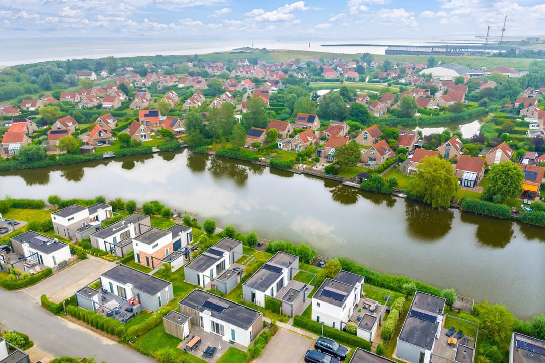 Photo 2 of Nieuwesluisweg 1-A1039