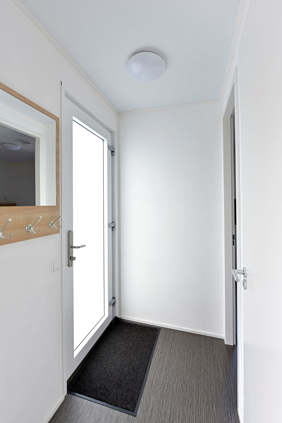 Photo 8 of Nieuwesluisweg 1-A1039