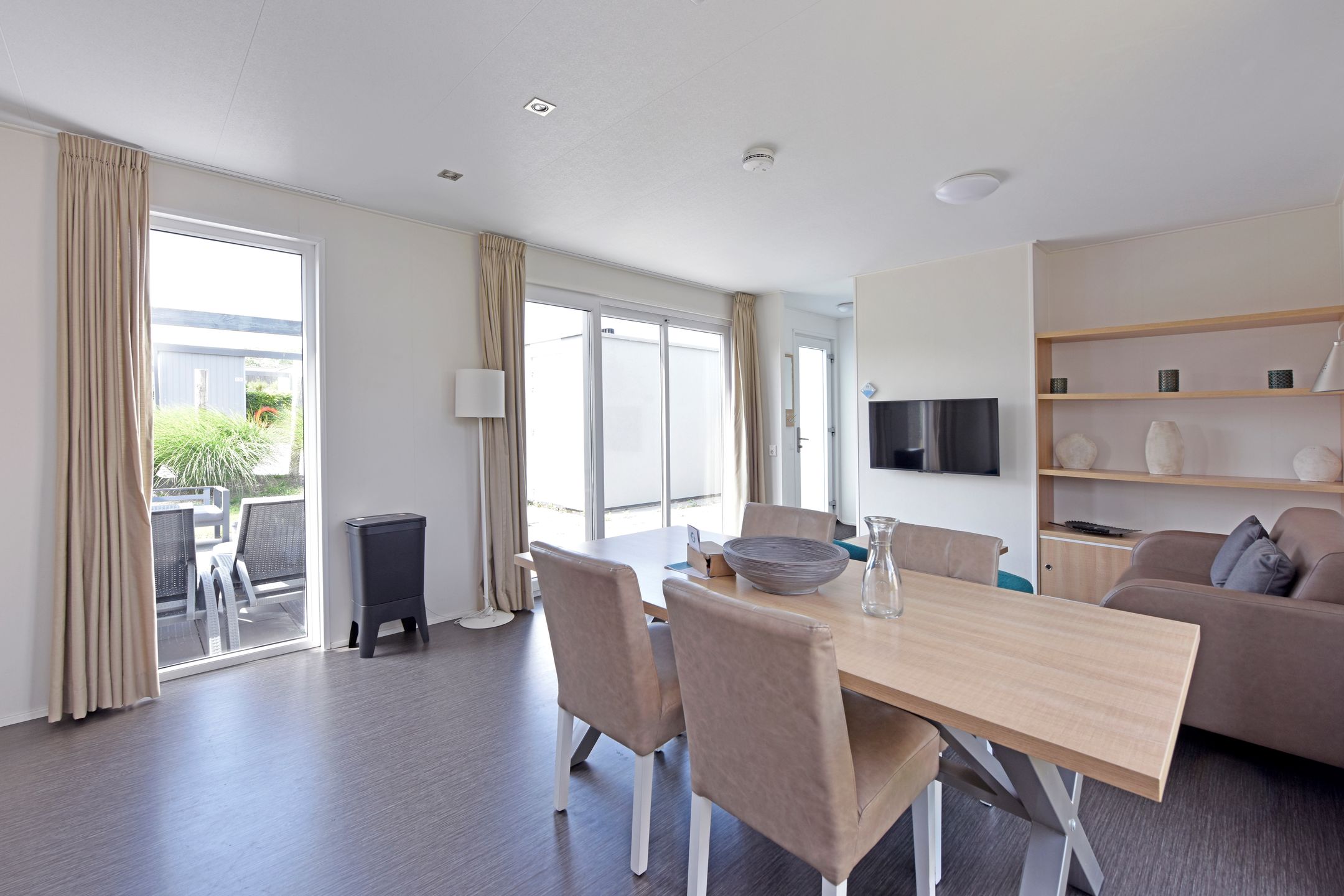 Photo 9 of Nieuwesluisweg 1-A1039