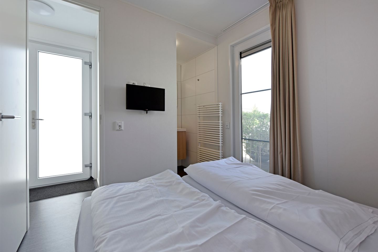 Photo 14 of Nieuwesluisweg 1-A1039