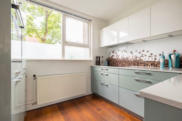 Foto 8 van Martensbongerd 64