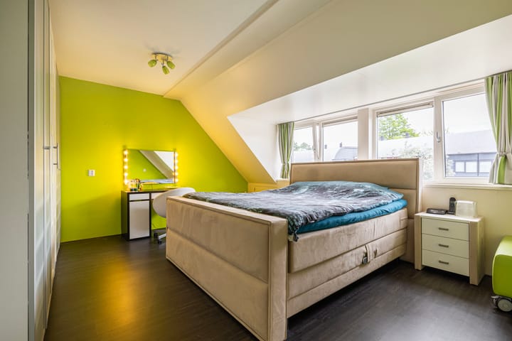 Foto 13 van Martensbongerd 64