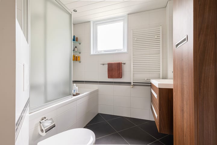 Foto 18 van Martensbongerd 64