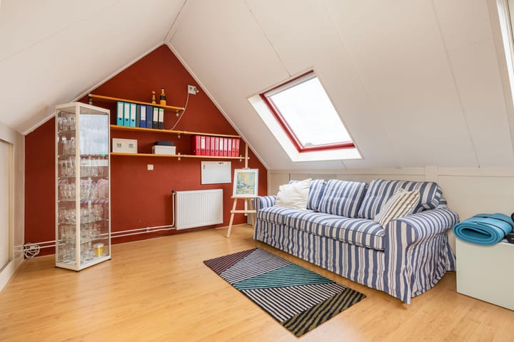 Foto 21 van Martensbongerd 64