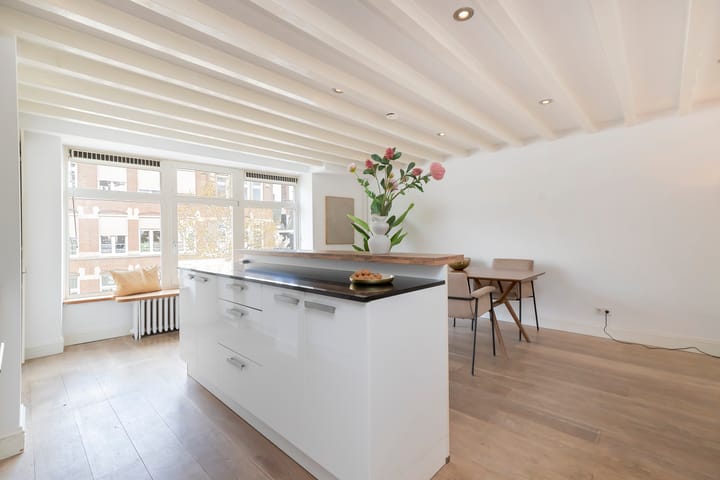 Photo 8 of Spuistraat 105-D