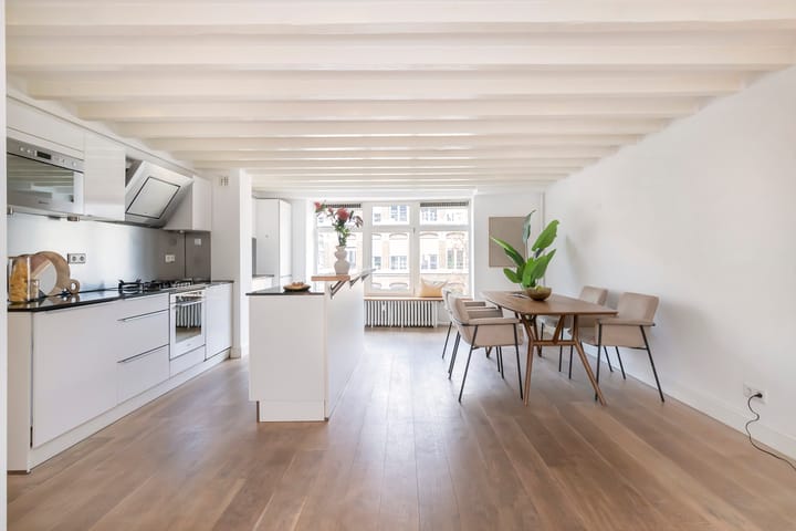 Photo 25 of Spuistraat 105-D