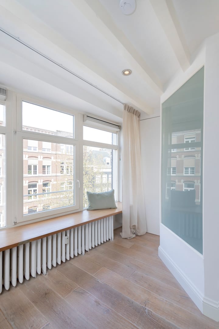 Photo 29 of Spuistraat 105-D