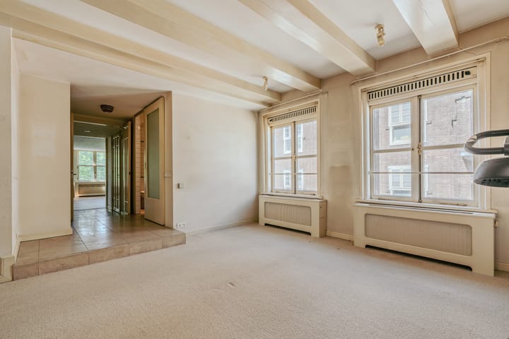 Foto 22 van Oudezijds Voorburgwal 217-K