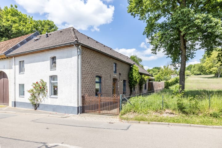 Foto 1 van Nierhoven 20