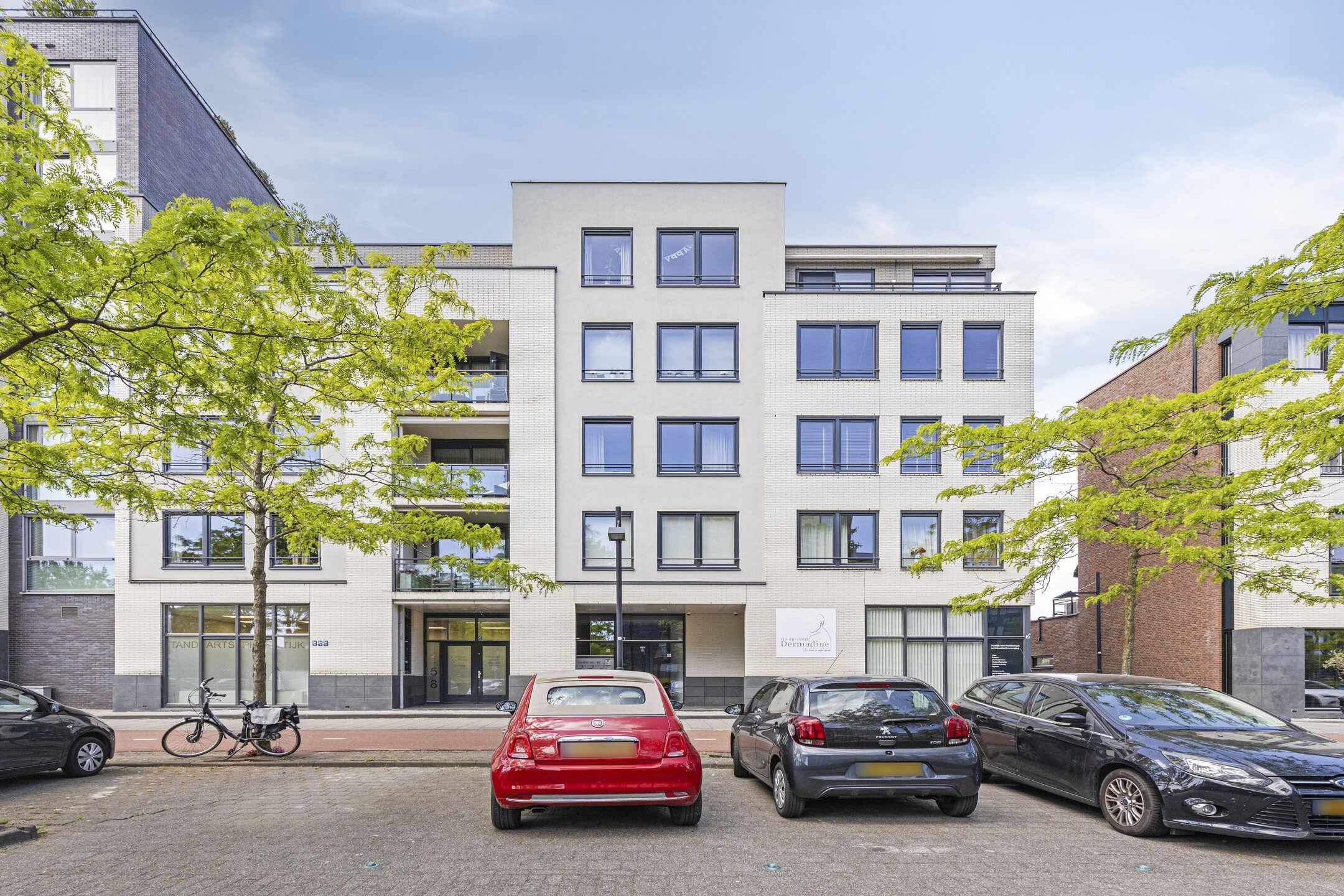 Photo 3 of Avenue Carnisse 176