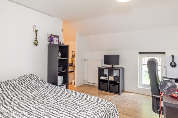 Foto 35 van Nierhoven 20