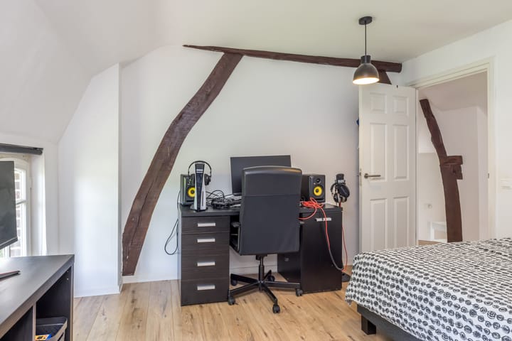 Foto 36 van Nierhoven 20