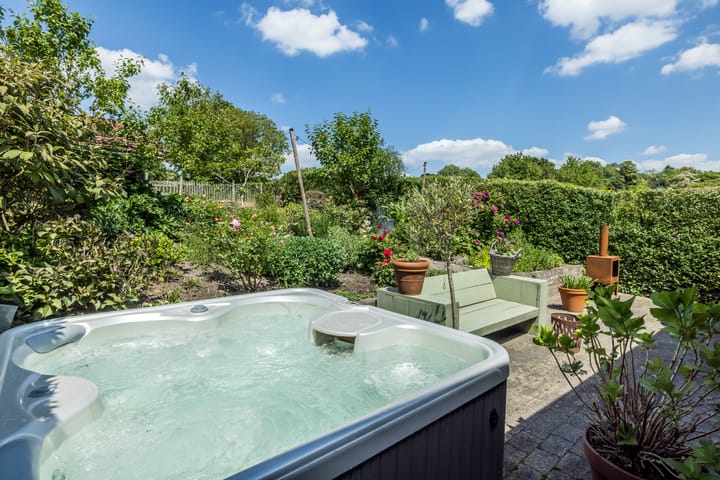 Foto 49 van Nierhoven 20