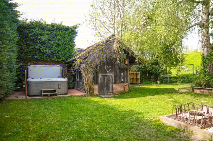 Foto 50 van Waalbandijk 53