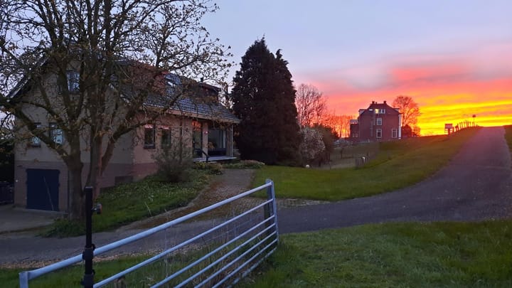 Foto 62 van Waalbandijk 53