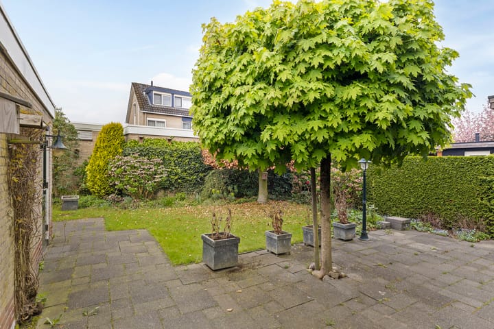 Foto 6 van Helfrichstraat 12