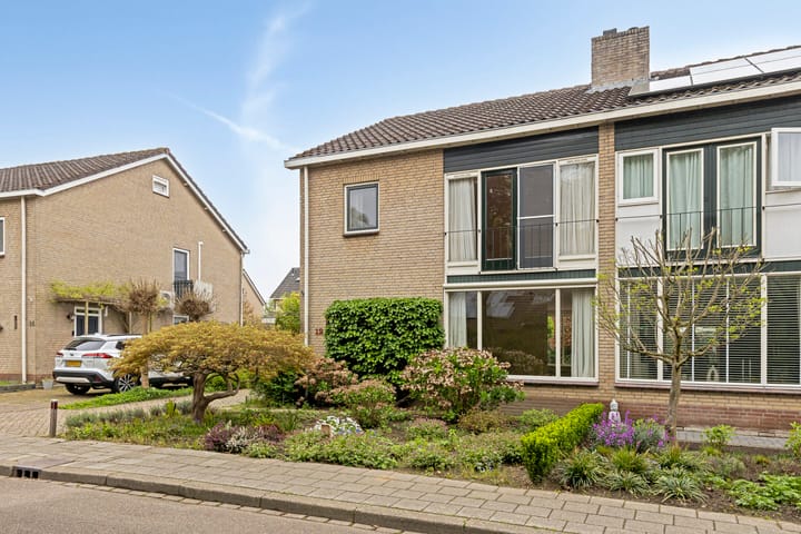 Foto 7 van Helfrichstraat 12