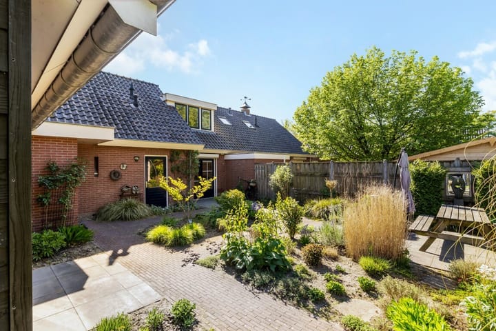 Foto 33 van Wechterholt 11-B