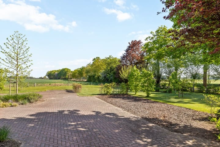 Foto 38 van Wechterholt 11-B