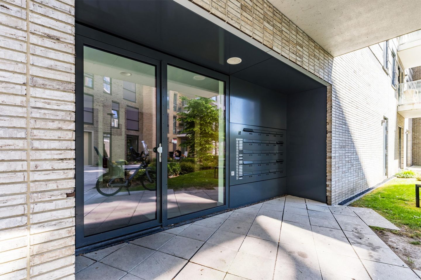 Foto 25 van Vluchtladderstraat 5