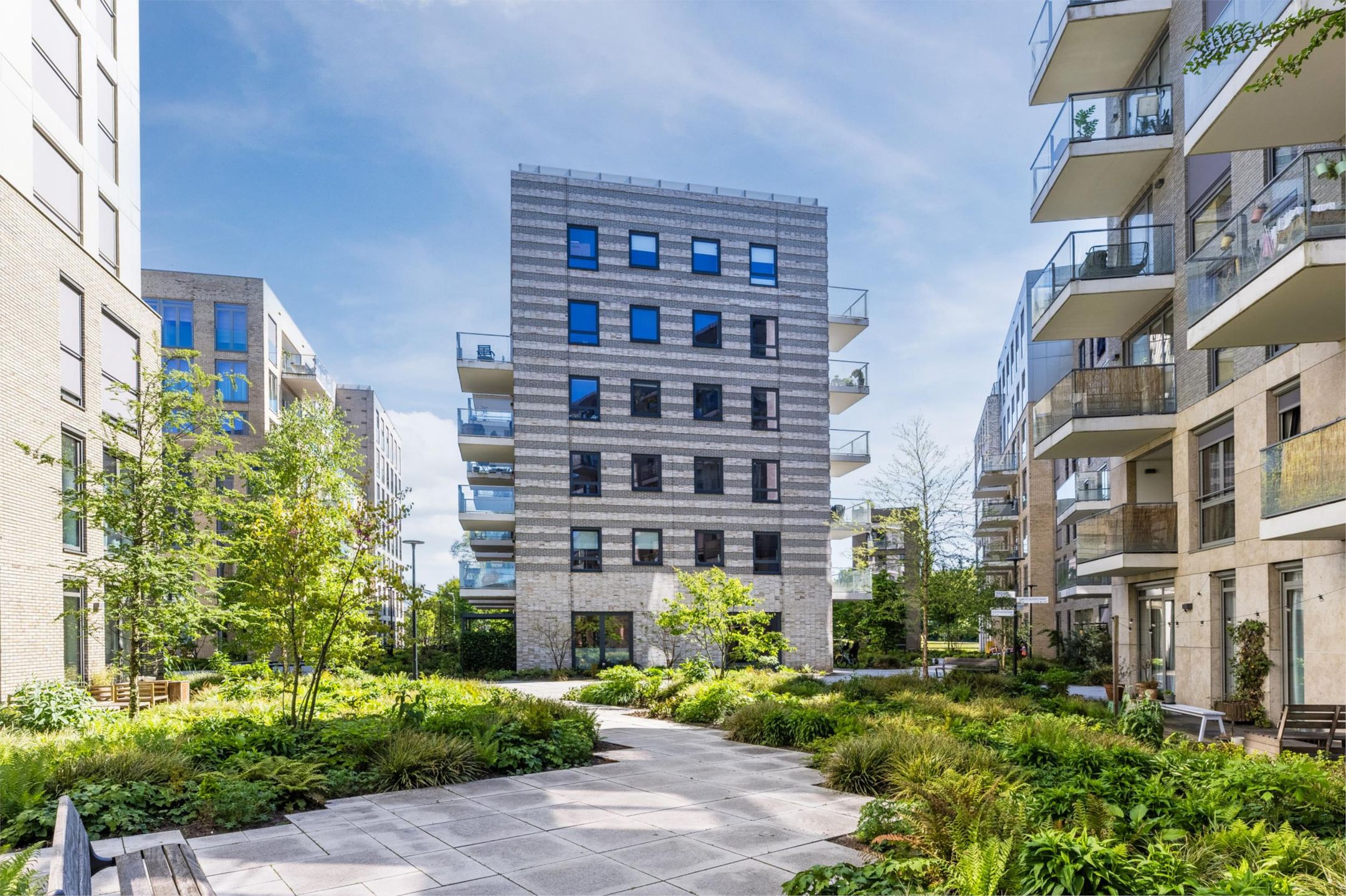 Foto 27 van Vluchtladderstraat 5