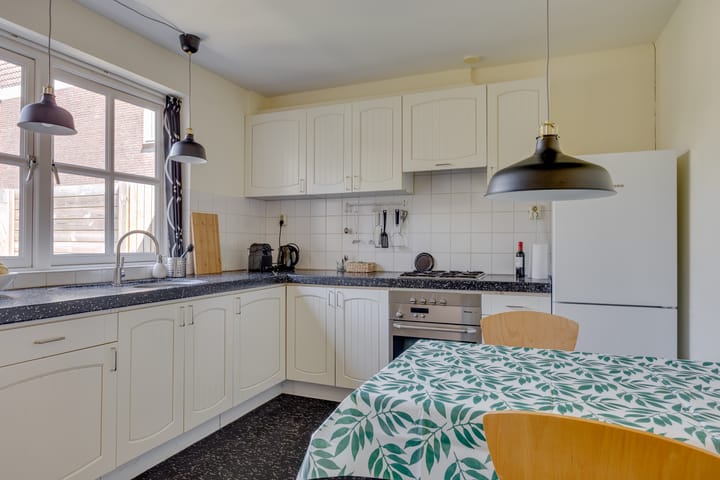 Foto 19 van Voorstraat 34