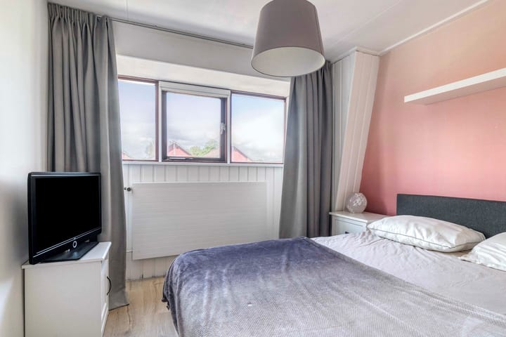 Foto 15 van Woudstraat 82