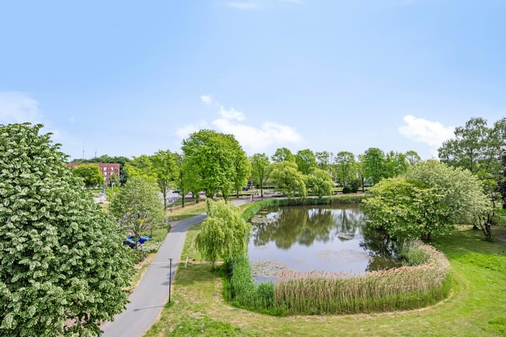 Foto 25 van Hertogenlaan 350