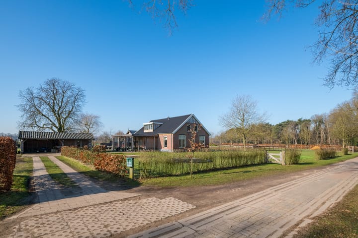 Foto 6 van Huttenweg 14