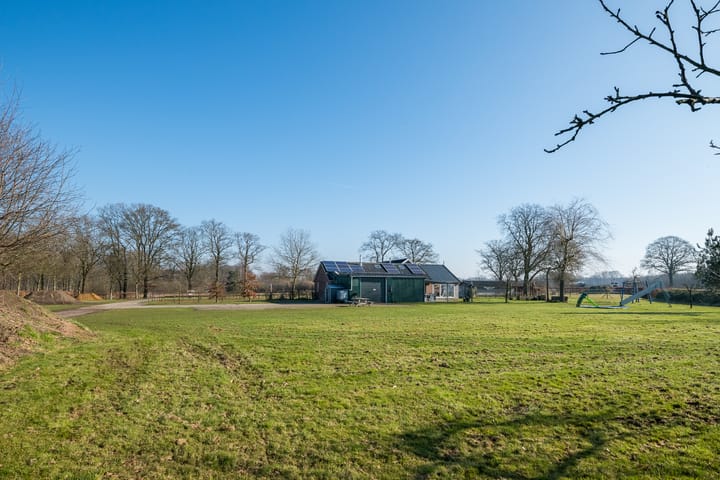 Foto 28 van Huttenweg 14