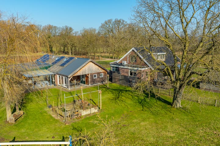 Foto 44 van Huttenweg 14