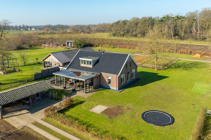 Foto 50 van Huttenweg 14