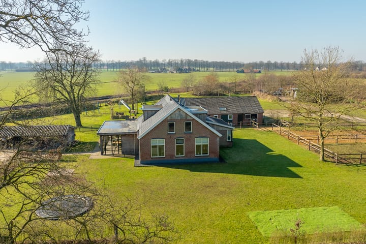 Foto 52 van Huttenweg 14