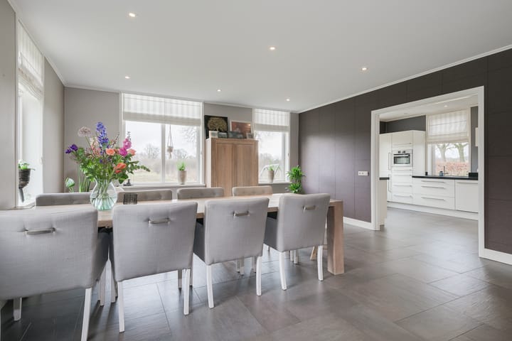 Foto 61 van Huttenweg 14