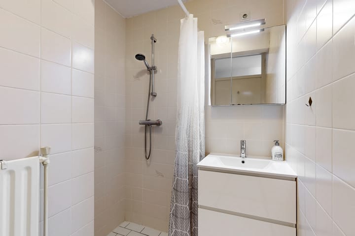 Foto 26 van Korevaarstraat 27-C