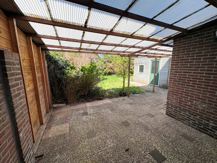 Photo 17 of Bloemstraat 37