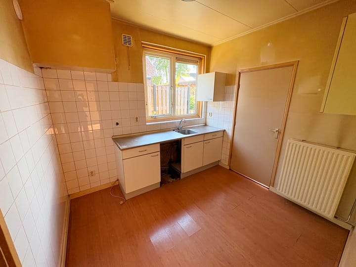 Photo 7 of Bloemstraat 37