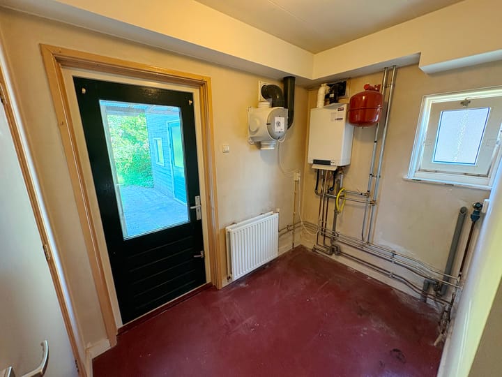 Photo 8 of Bloemstraat 37