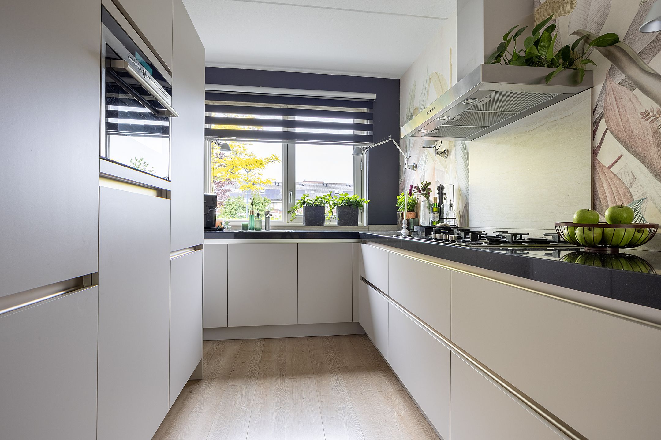 Foto 9 van Lessestraat 136