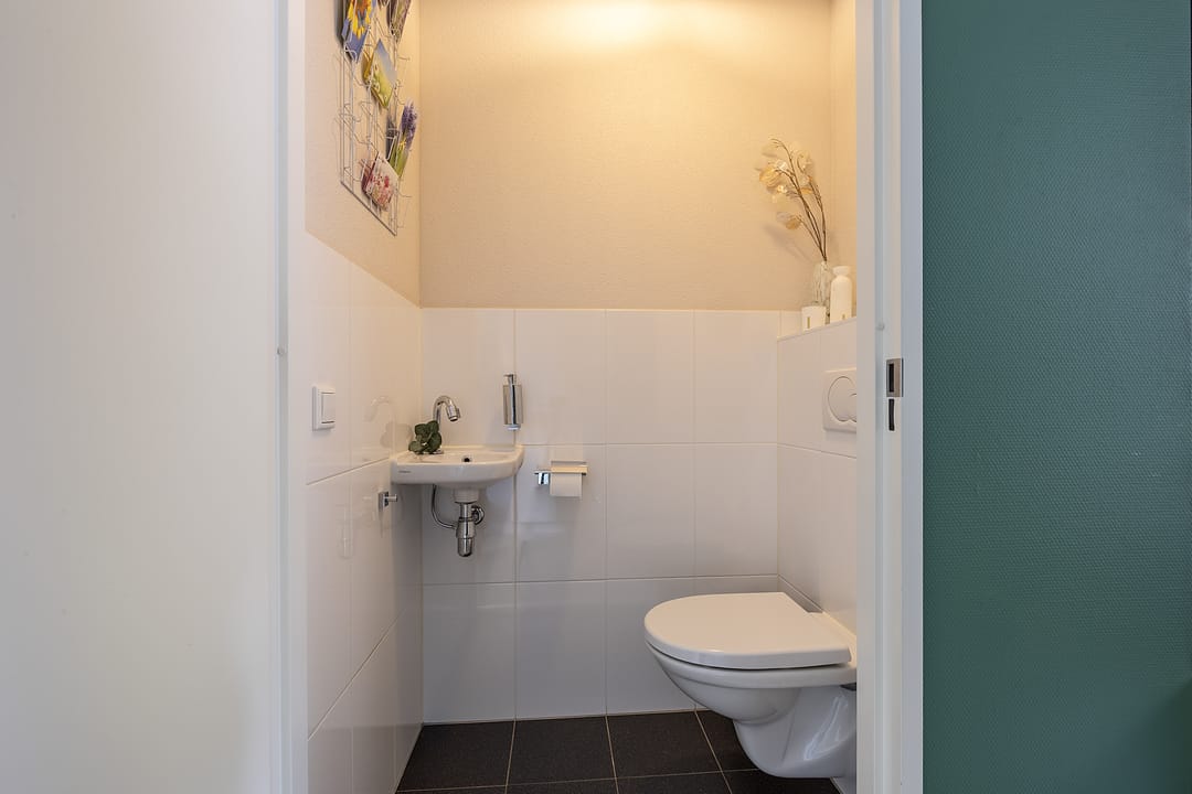 Foto 17 van Lessestraat 136