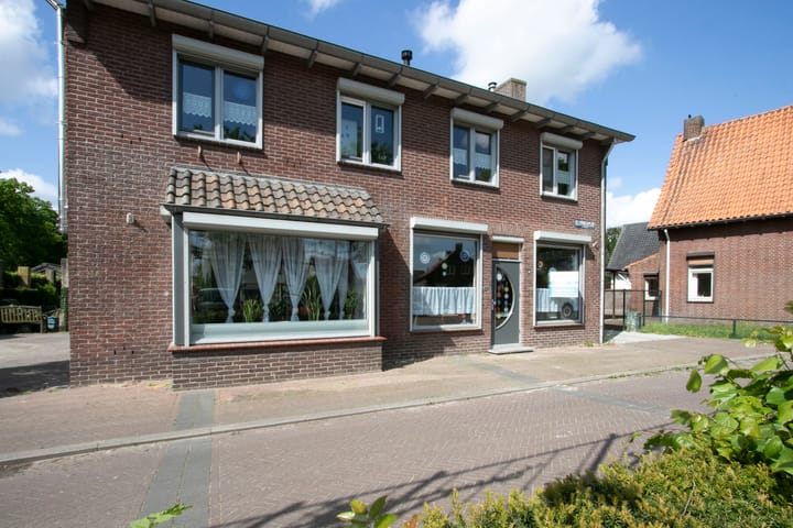 Foto 3 van Sint Cornelisplein 2